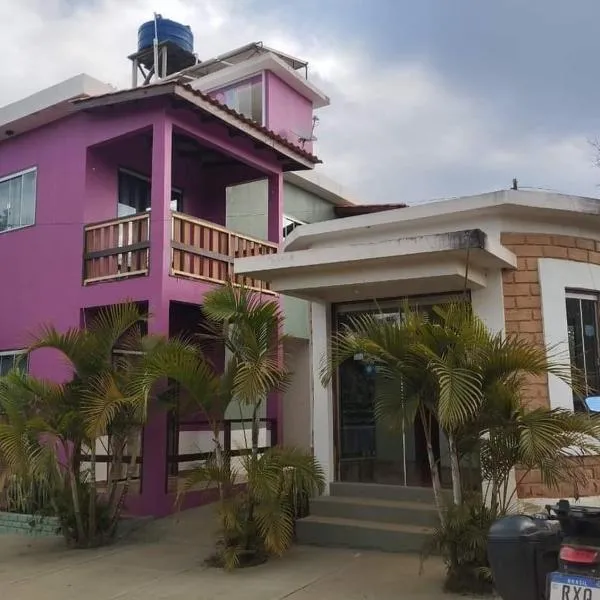 Suítes da Pousada Avalon Célia, hotel a Alto Paraíso de Goiás