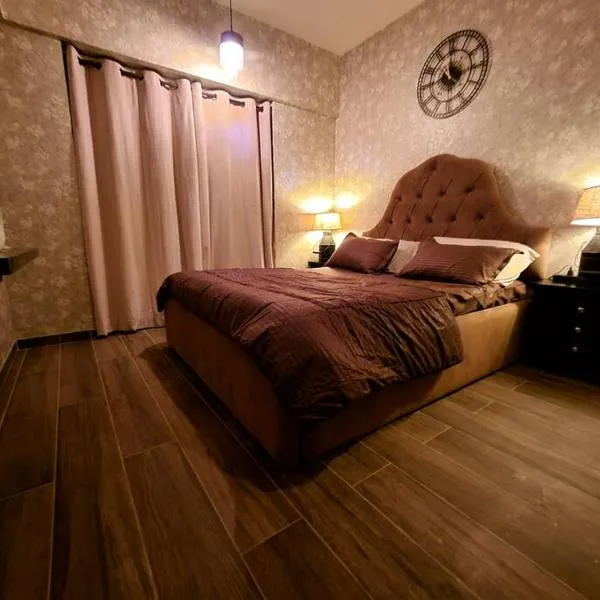 Lodha Belmondo Vintage Heights Pune with Golf Course, ξενοδοχείο σε Talegaon Dābhāde