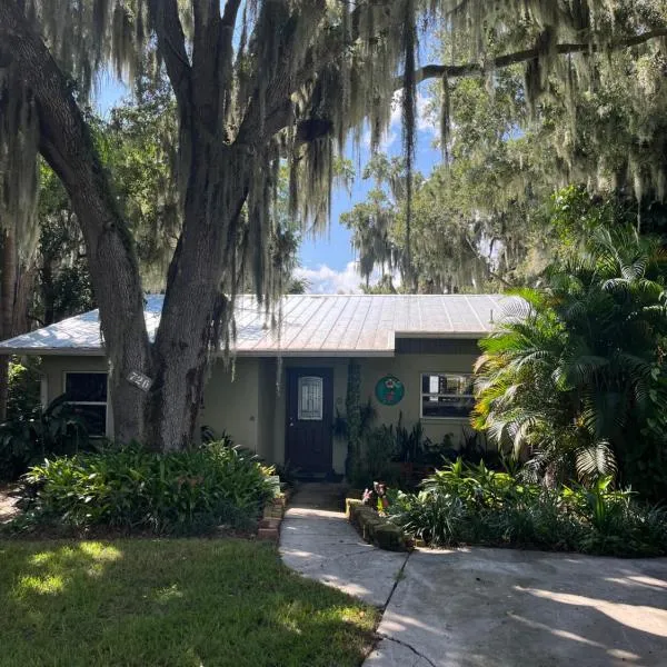 Viesnīca Bellas Bungalows pilsētā Leikplesida