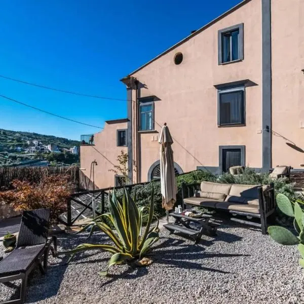 Villa Cangiani, hotel in Massa Lubrense