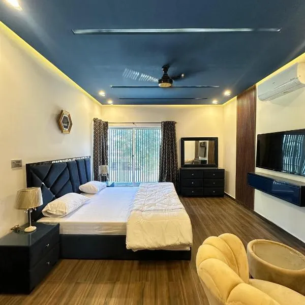 Fellows BnB, hotel in Dhok Sandemār