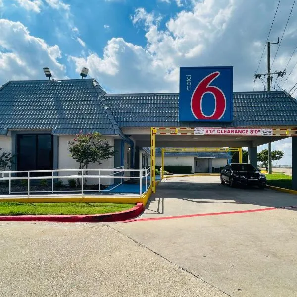 Motel 6-Duncanville, TX - Dallas, hotel v destinaci Duncanville
