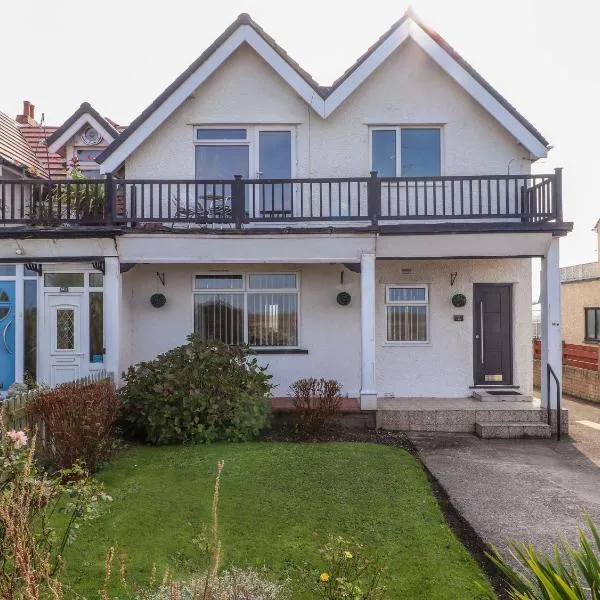 Seaward, hotel in Colwyn Bay