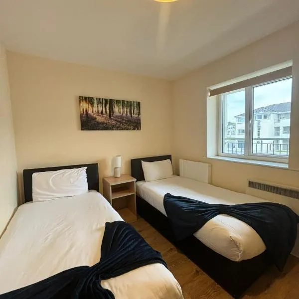 Four Bedroom Apartment Athlone, hotel in Creggan