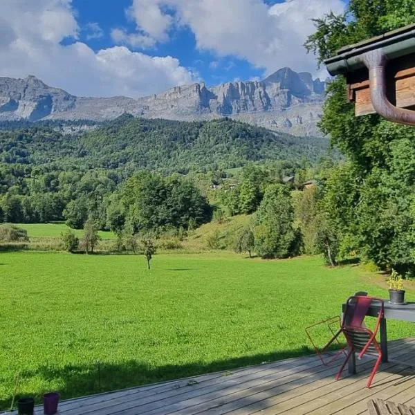Cabane dans la vallée de Chamonix, hotel v mestu Servoz