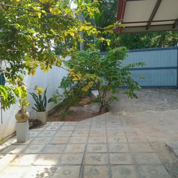 Mihinsa Guest, hotel in Kosgoda