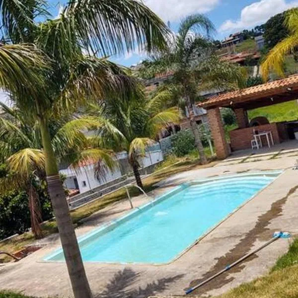 Chacara em Condomínio, hotel in Mairinque