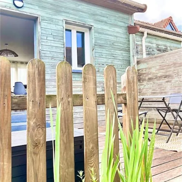 Maison bord de mer avec terrasse - Riva Bella, hotel in Ouistreham