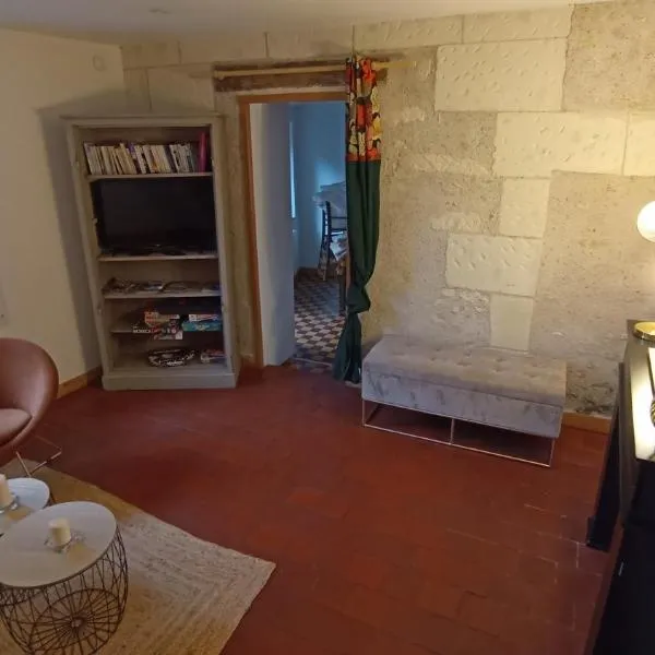 Ma Petite Maison Chambourgeoise, hotel v destinaci Chambourg-sur-Indre