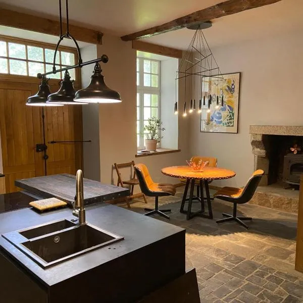 Garden Cottage Kervolongar, hotel em Garlan