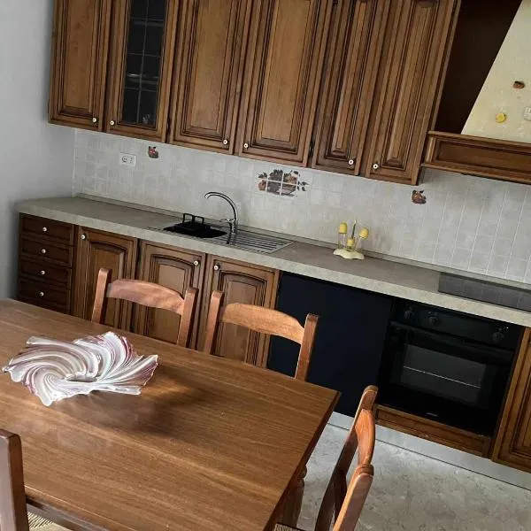 Casa Maria, hotel in Locri