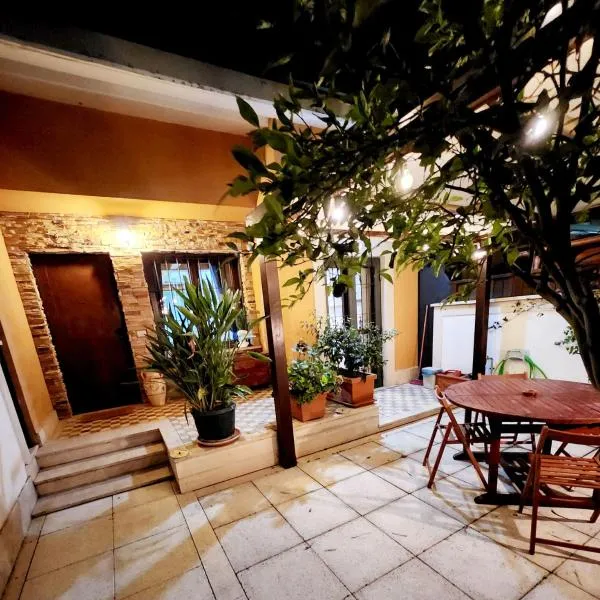 Villetta Alessandra Ostia Antica Rome 10 mins from beach, hotel en Ostia Antica