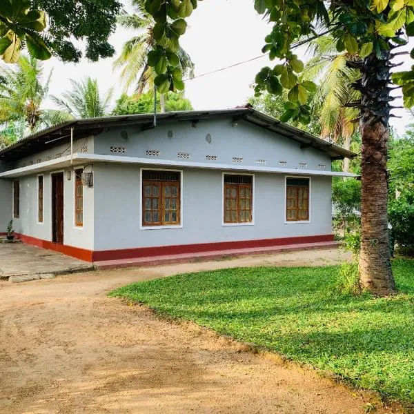 Raja Guest House, hotell sihtkohas Nilaveli