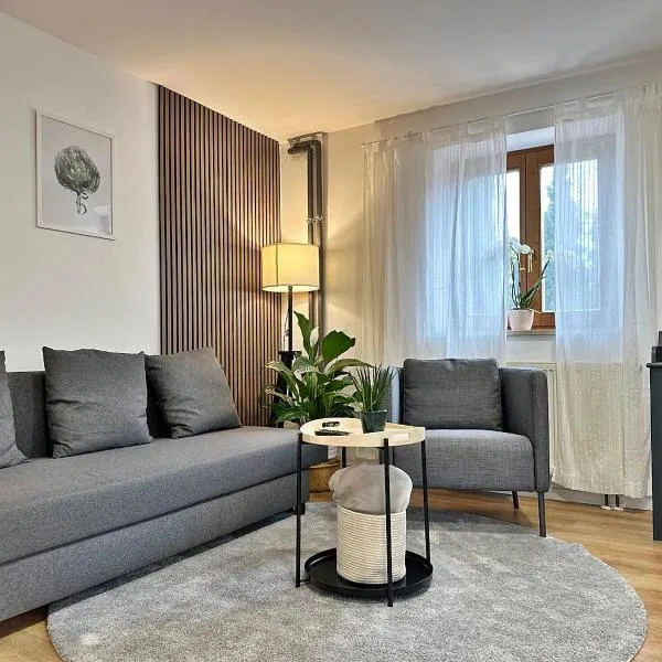 JIRVISTA-Homes, voll ausgestattete Wohnung im EG, kontaktloser Zutritt, hotel in Burghausen