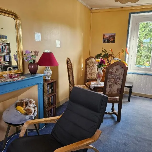 Chambre d'hôte à coté de la voie verte, hotel v destinácii Gourin