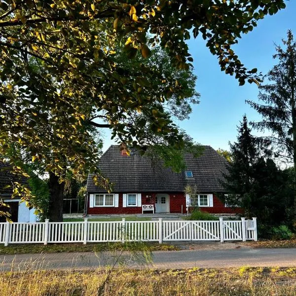 Landhaus Schwerin, hotel a Kirch Jesar