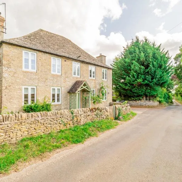 Farmhouse Retreat, 4 Bed, Pet Friendly, hotel in Long Hanborough