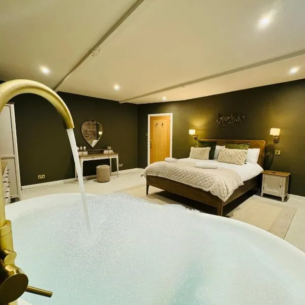 HomeDecor Cottages - Old Stable House, hotel in Alnwick