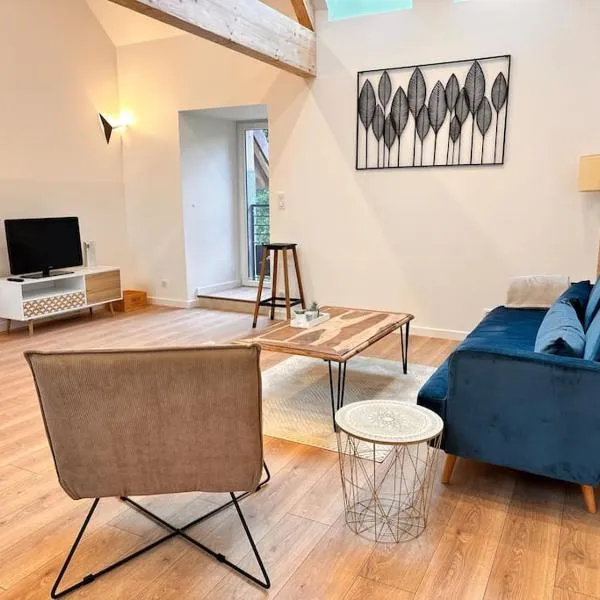 La Tour en Belledonne – hotel w mieście Theys
