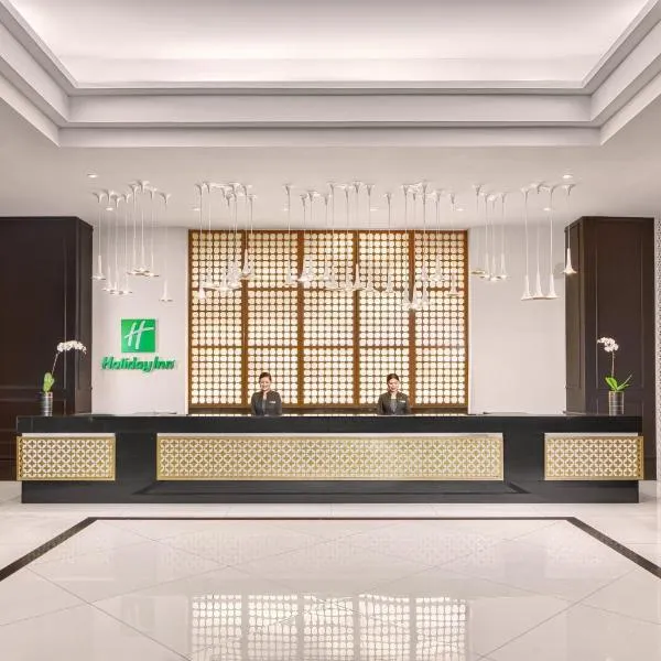 Holiday Inn & Suites Manila Galleria by IHG、マニラのホテル