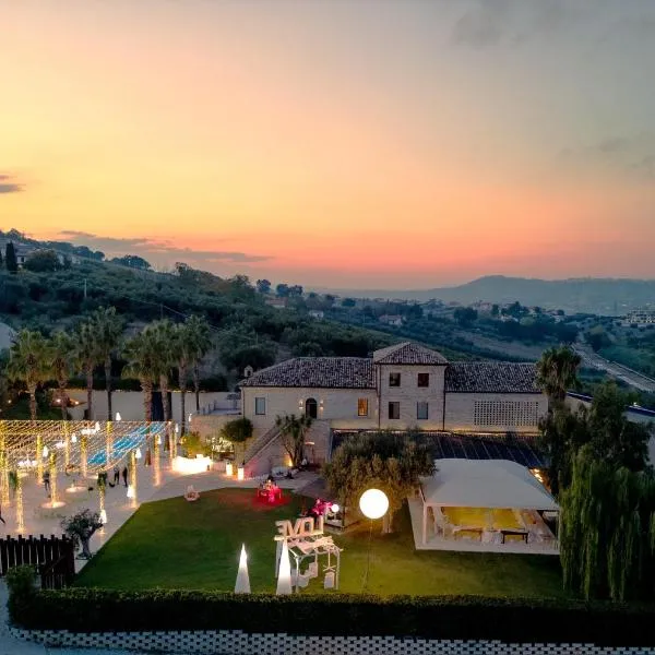 Casa De Campo, hotel v destinaci Mosciano SantʼAngelo