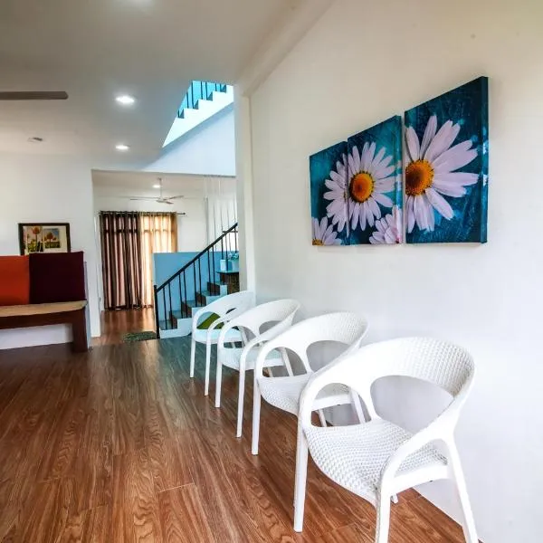 LEO-BREEZE Apartments, hotel in Kurunegala