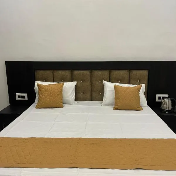 The Mehrotra Resort ,Near Ram Temple, hotel in Ayodhya