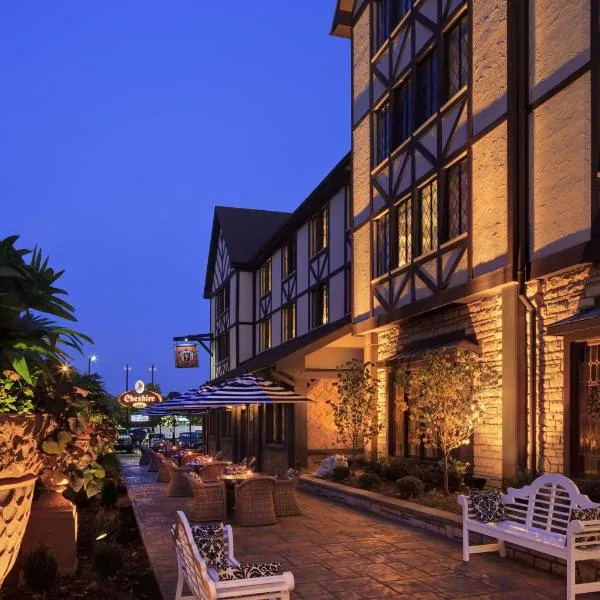 The Cheshire, hotel in Saint Louis