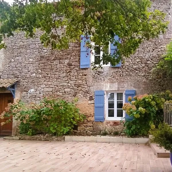 La maison d'iréne, hotel v destinaci Soturac