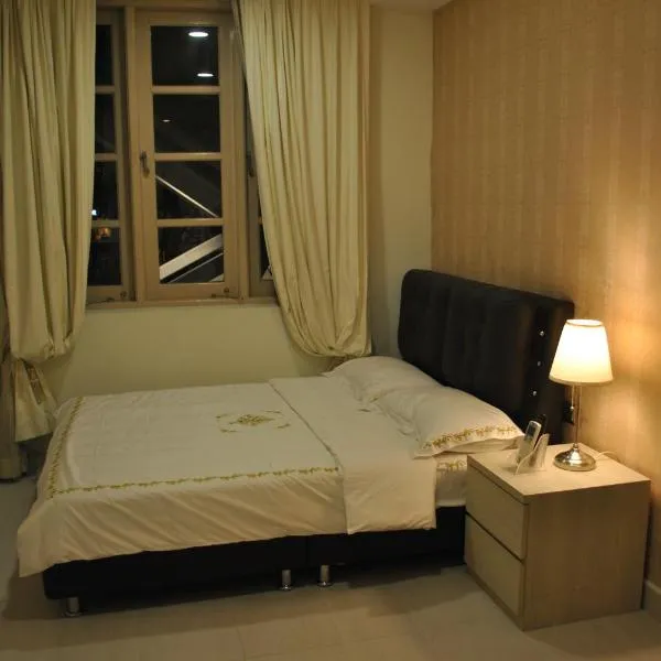 Jayleen Clarke Quay Hotel, hótel í Singapúr