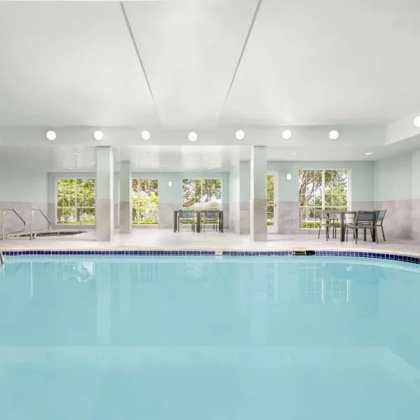 Homewood Suites by Hilton Dallas-DFW Airport N-Grapevine, hotel v destinaci Grapevine