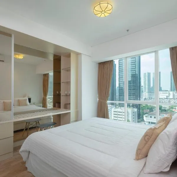 2BR Fully furnished Apartment at Setiabudi Sky Garden Kuningan, hotel v destinaci Jakarta
