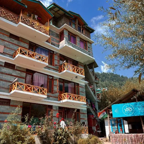 YOLO Backpackers - Manali, ξενοδοχείο σε Manāli