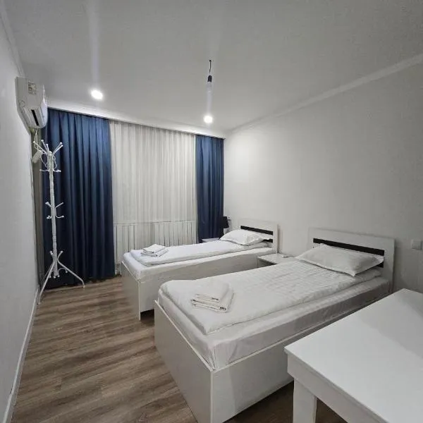 GUESTO HOSTEL, hotel in Tashkent