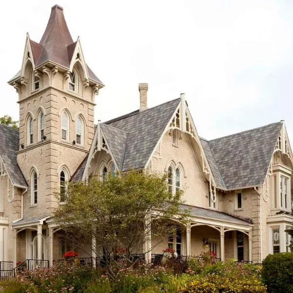 Elm Hurst Inn & Spa, hotel in Ingersoll