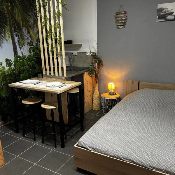 studio2 – hotel w mieście Vins-sur-Caramy