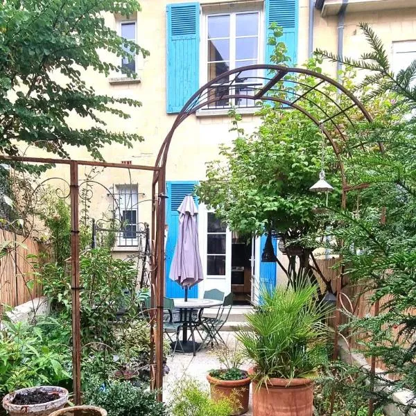 La maison GUILLAUME, hotel in Falaise