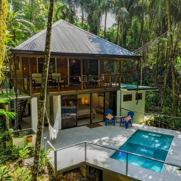 Casa Serena - Tranquil Jungle Gem Near the Beach, hotel v destinaci Uvita