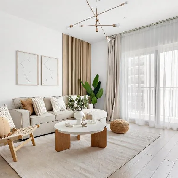 Serene Canal View 1BR at Yas Island, hotel u gradu Yas Island