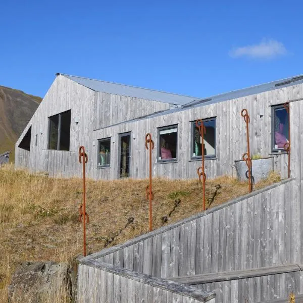 The Holy Ram Farm-Hotel, hotel v destinaci Snæfellsbær