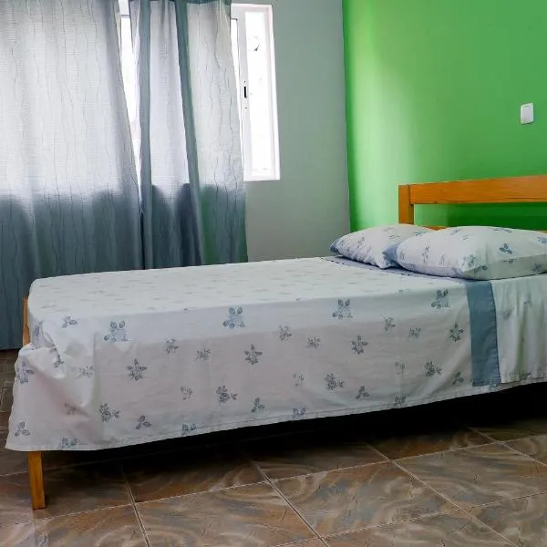 FADIAS Quartos - Rooms, hotel v destinaci Ribeira Grande