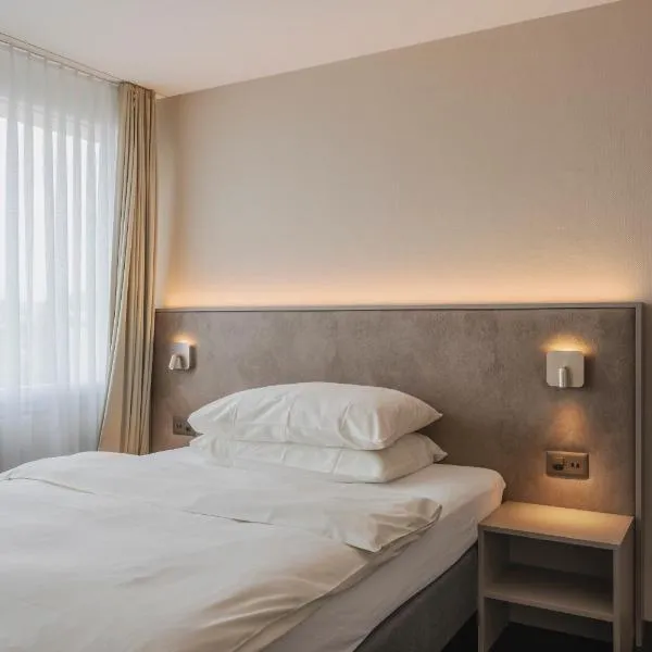 Amanthos Living Zürich Airport、グラットブルグのホテル