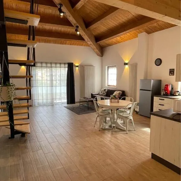 Casa dei pazzi Montanari da Cristina, hotel v destinaci Alfedena