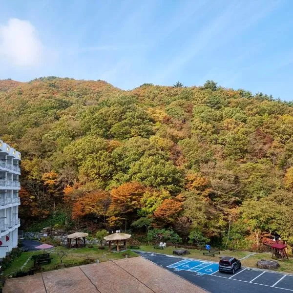 Gurye Junsung Resort, hotel v destinaci Gurye