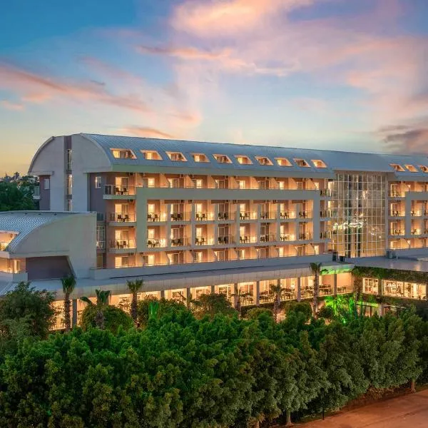 Telatiye Resort Hotel, hotel v destinaci Konaklı