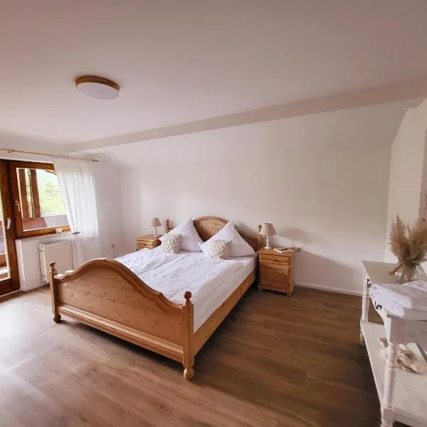 Ferienwohnung Goldfasan, hotel in Lam