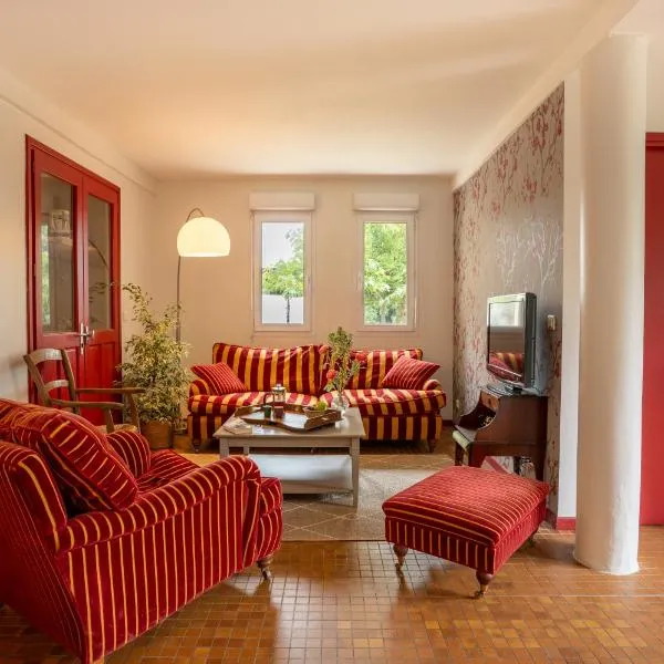 Le levant de Cremens, hotel v destinaci Magnan