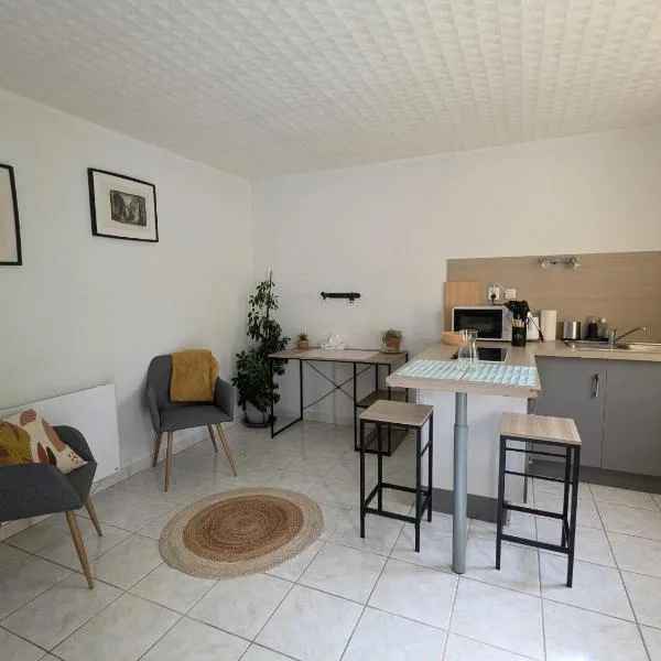 Chez Marie et Hugo – hotel w mieście Brest