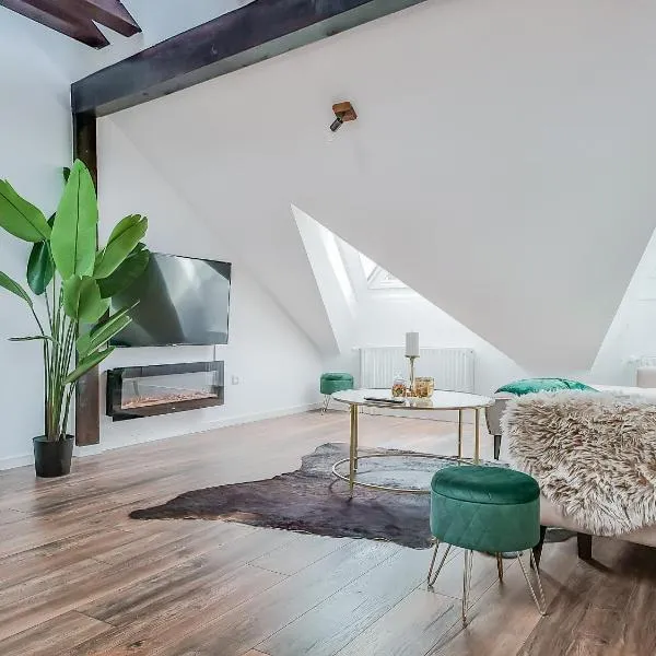 Altstadtflair in der Fußgängerzone mit Parkplatz und Home Office, hotel v destinaci Braunschweig