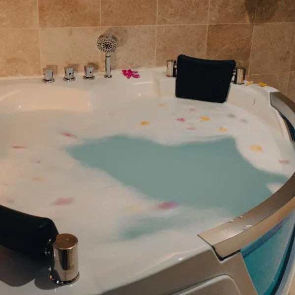 Armada Residence Hotel Shafa Road, hotelli kohteessa Taif